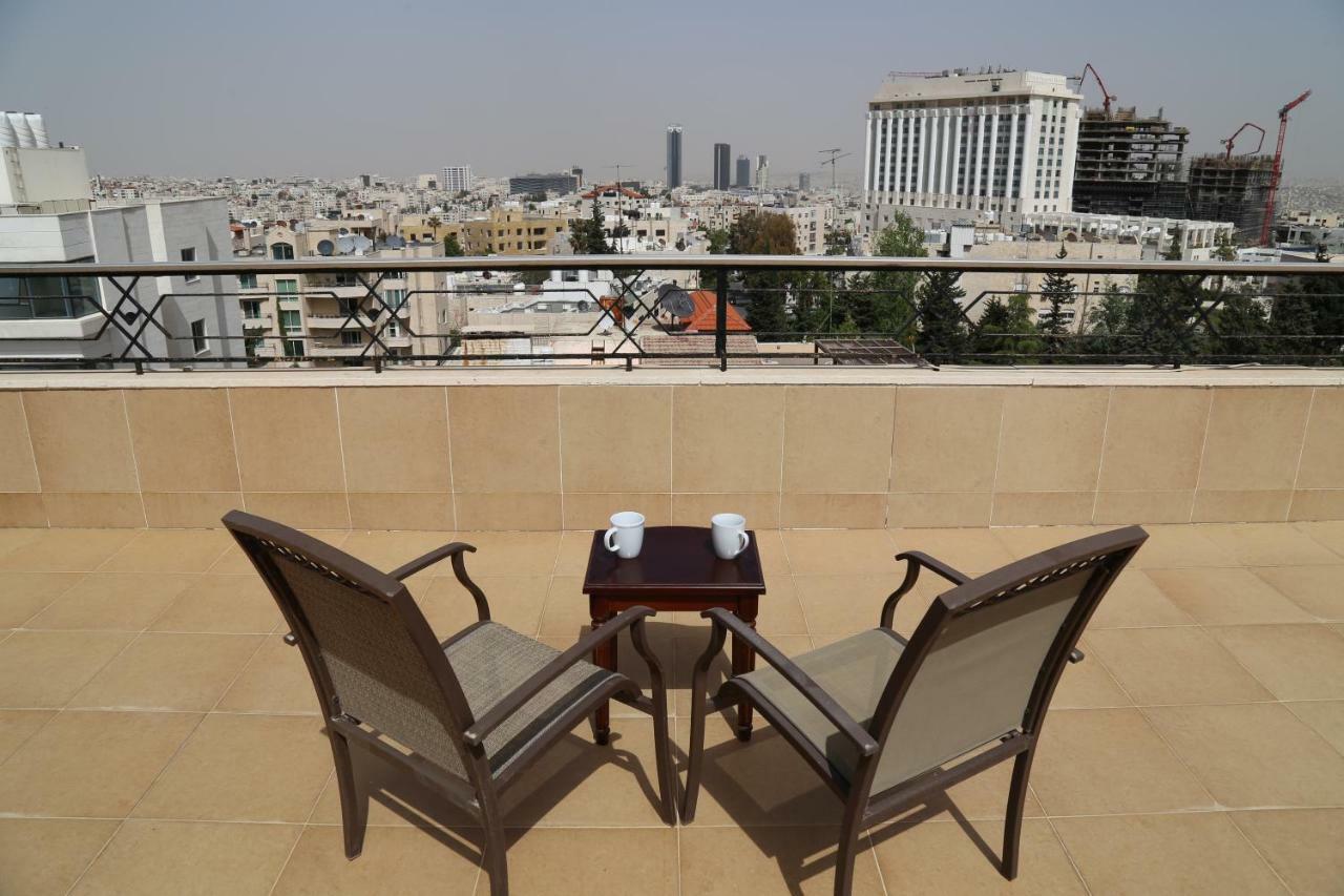 Gondola Hotel & Suites Amman Buitenkant foto