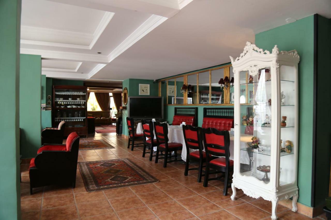 Gondola Hotel & Suites Amman Buitenkant foto