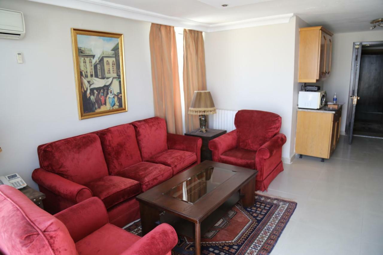 Gondola Hotel & Suites Amman Buitenkant foto