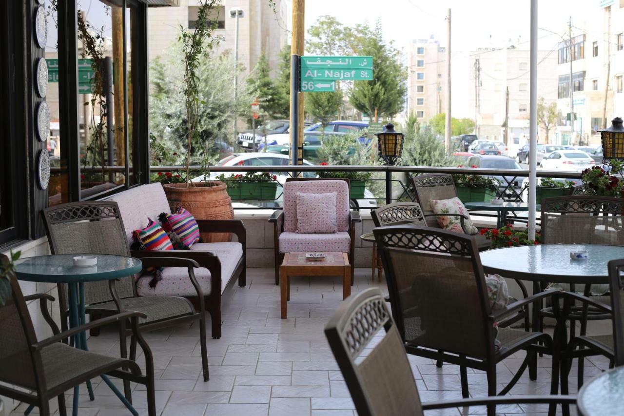 Gondola Hotel & Suites Amman Buitenkant foto